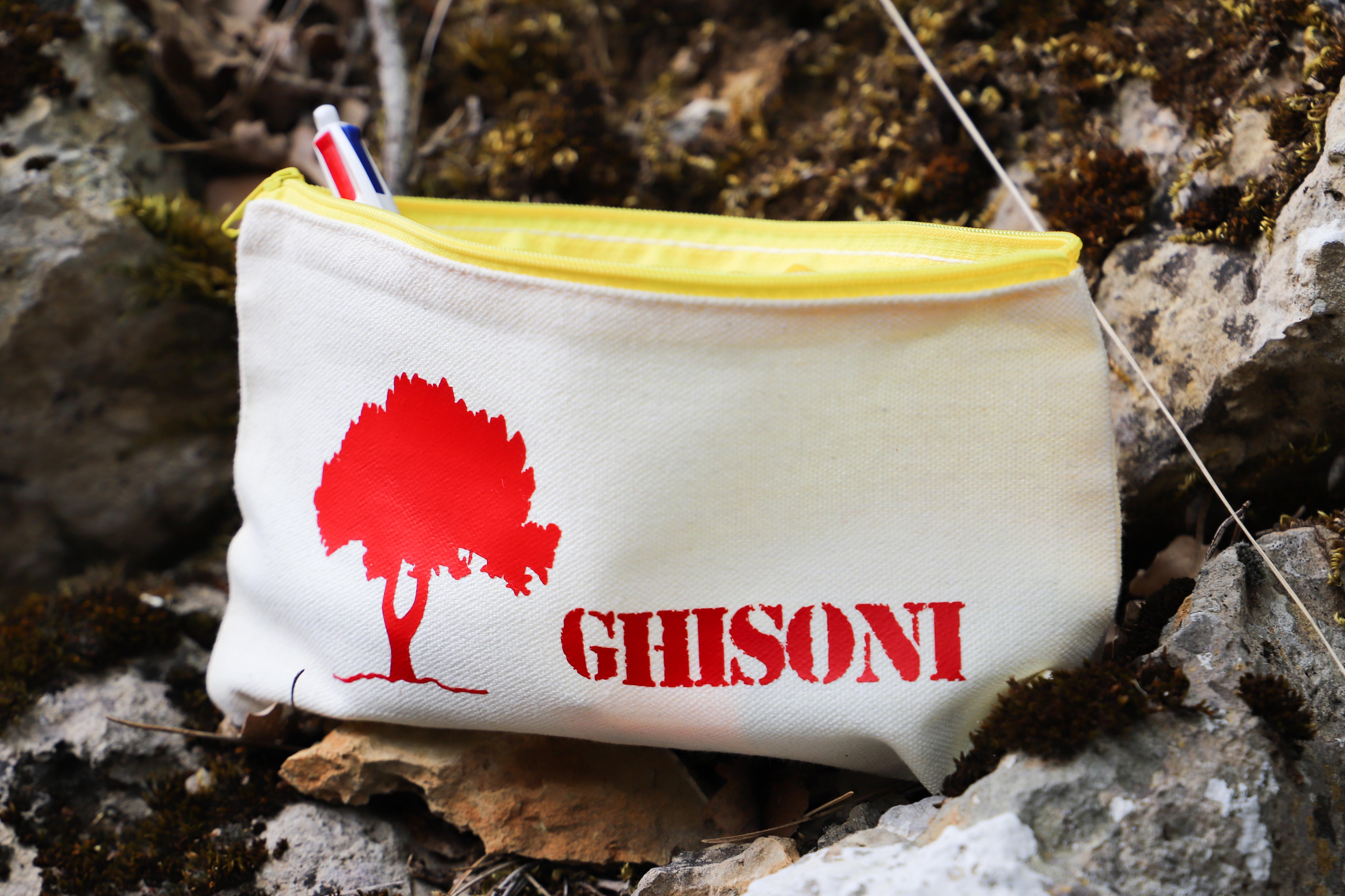 Trousse beige & Pin fourchu rouge